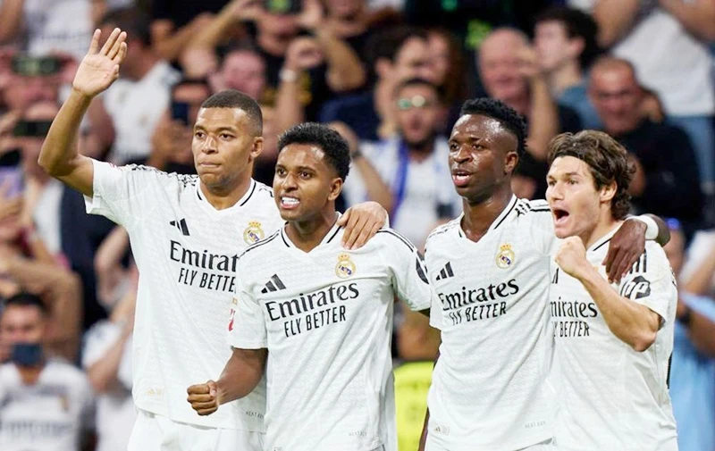 Bộ ba tấn công Kylian Mbappe, Rodrygo và Vinucius không nhuần nhuyễn như kỳ vọng.